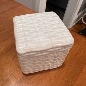 Ceramic Basketweave Trinket Box With Lid